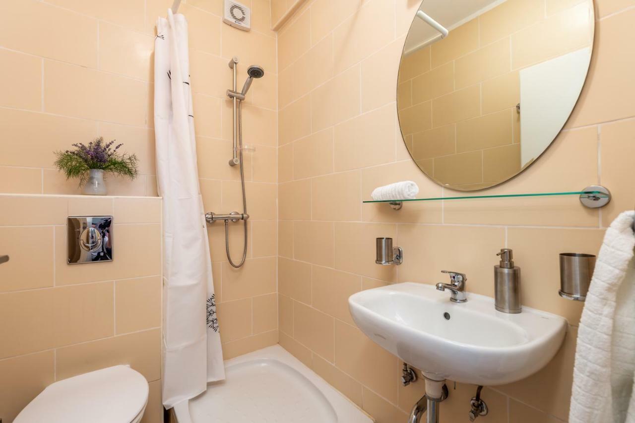 Apartamento Julija Dramalj Exterior foto